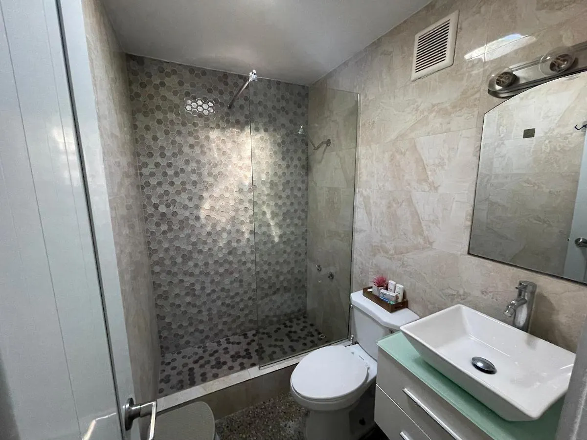 “Lucor D-Eight House” New Entire Home In The Town… Rincon Πουέρτο Ρίκο