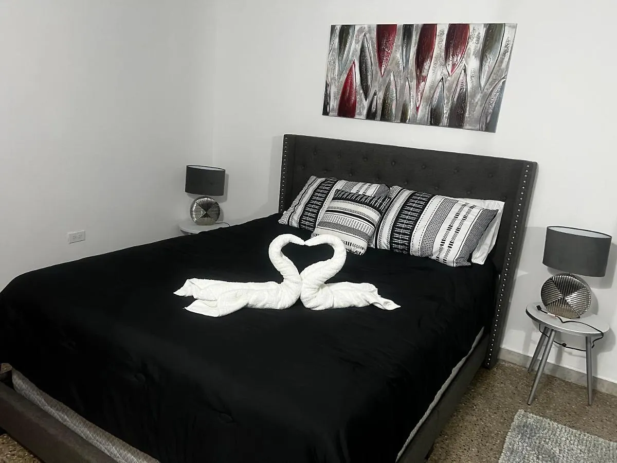 Σπίτι διακοπών “Lucor D-Eight House” New Entire Home In The Town… Rincon