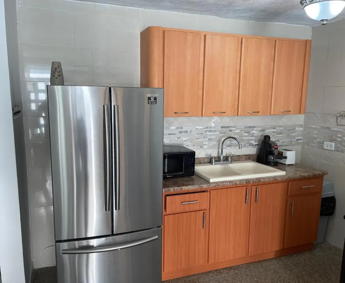 Casa de Férias “Lucor D-Eight House” New Entire Home In The Town… Rincon